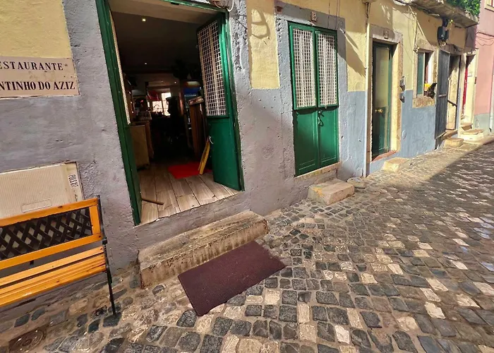 Sulemange In Mouraria, Centre Gasthuis